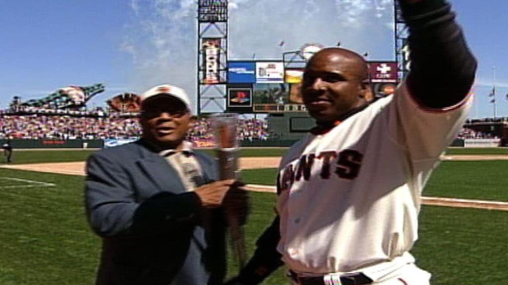 The 10 best Barry Bonds home runs, in honor of the 10th