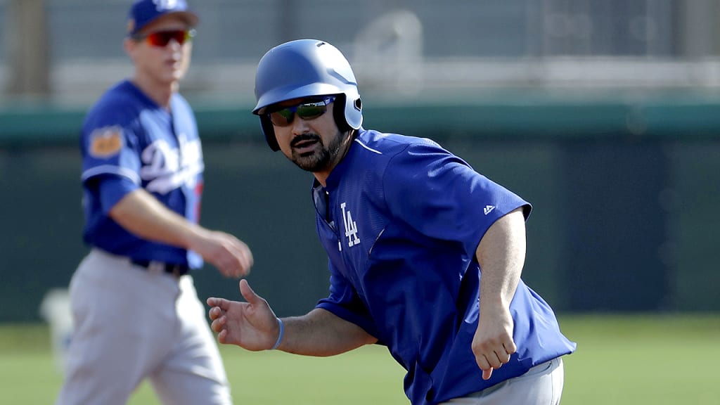 World Series: Dodgers' Adrian Gonzalez on vacation instead of with team