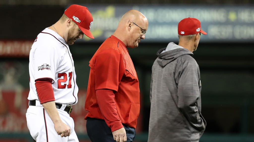 "Hopefully, it's just a nerve thing," said Shawn Kelley about having numbness in his fingers. (Getty)