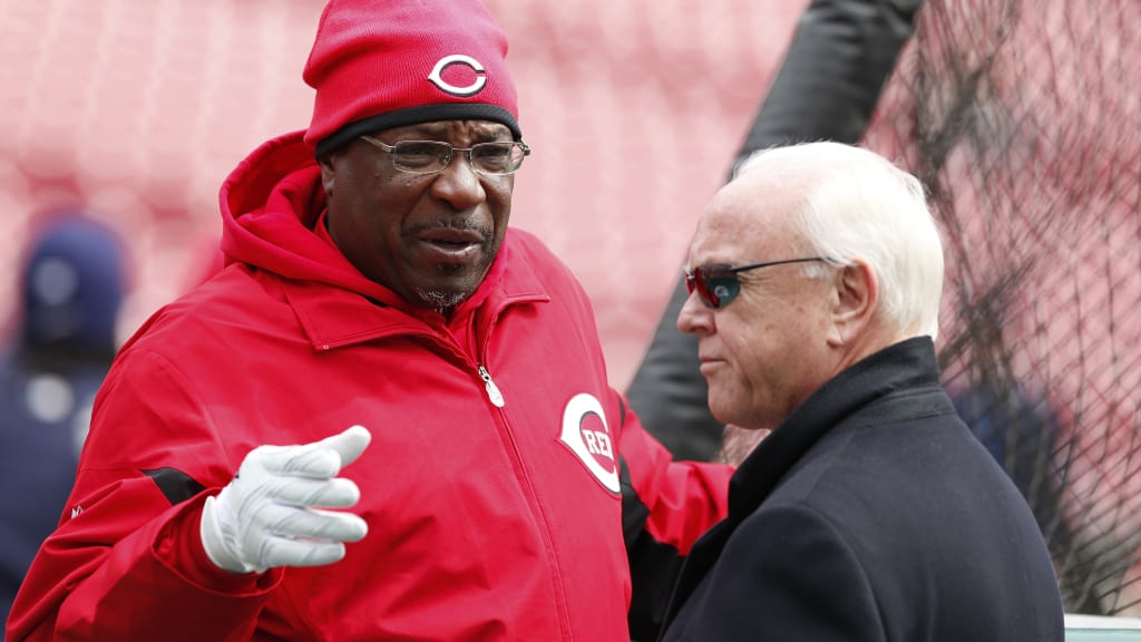 Dusty Baker chats with Walt Jocketty prior to Opening Day 2011 in Cincinnati.