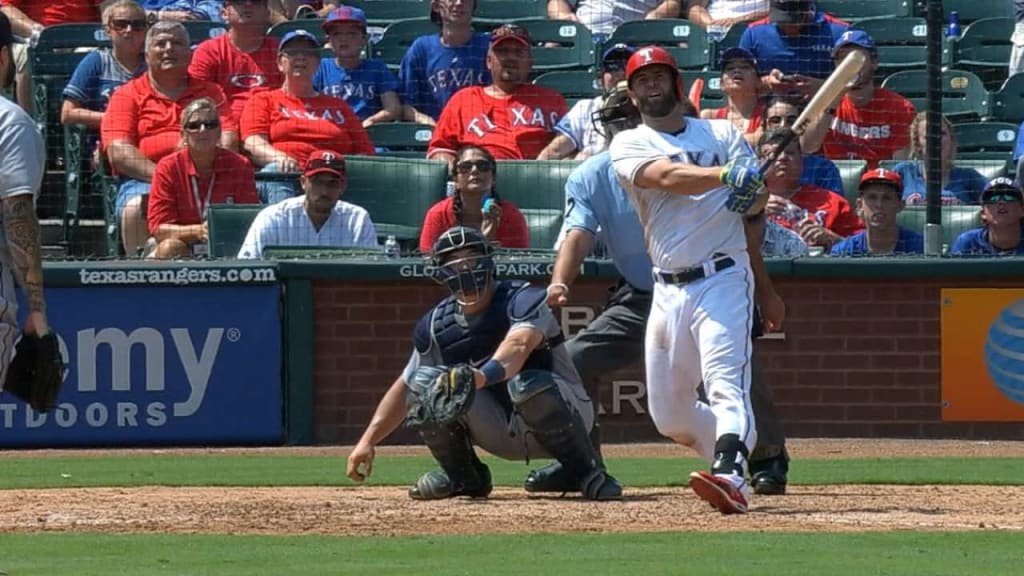 Texas Rangers rumors: Mike Napoli wants two year contract, per