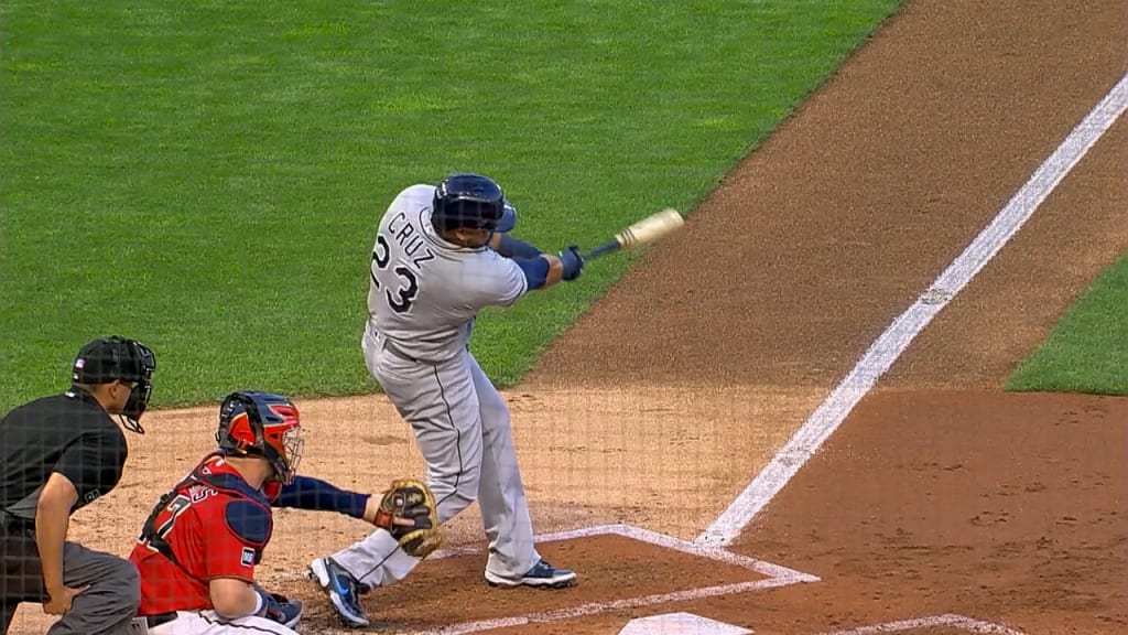 Nelson Cruz's solo home run