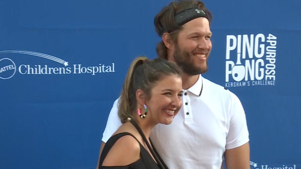 Clayton and Ellen Kershaw  Clayton kershaw, Beautiful wife, Corey seager