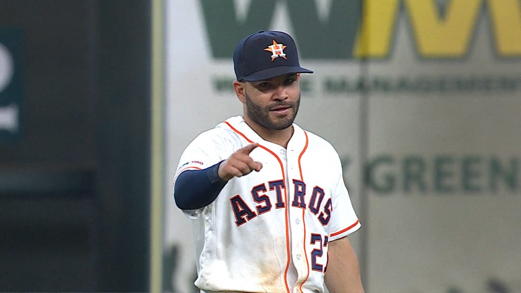 Wednesday's MLB: Verlander strikes out 11 in Astros' opening win