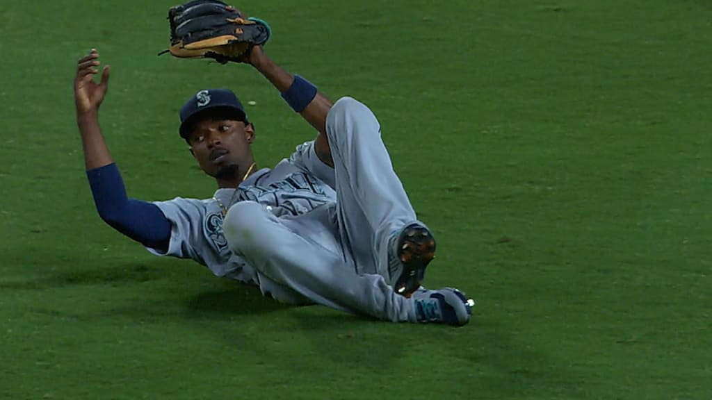 Dee Gordon racks up the assists in center field 