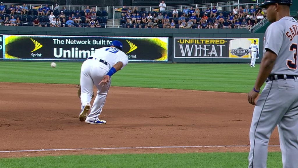 Perez's smooth backhanded flip