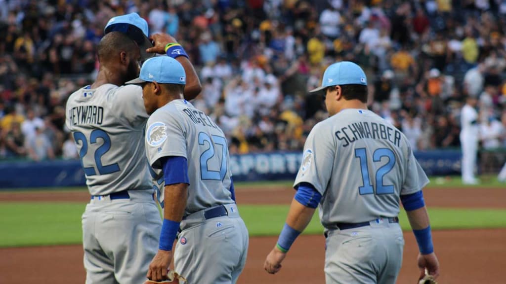 Cubs wear blue Father's Day gear for charity