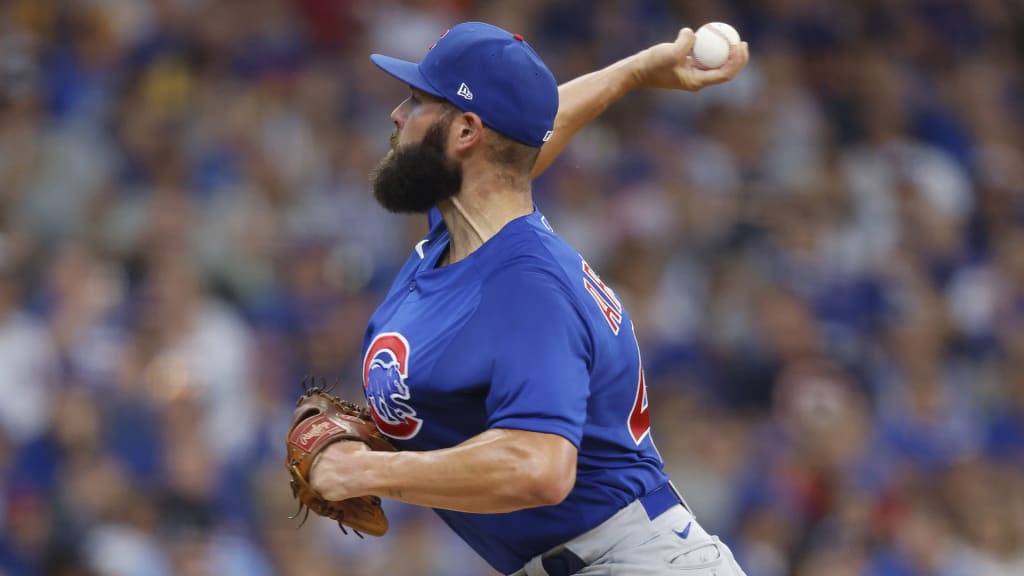 Arrieta sharp again, Happ homers twice as Cubs beat Reds 6-2