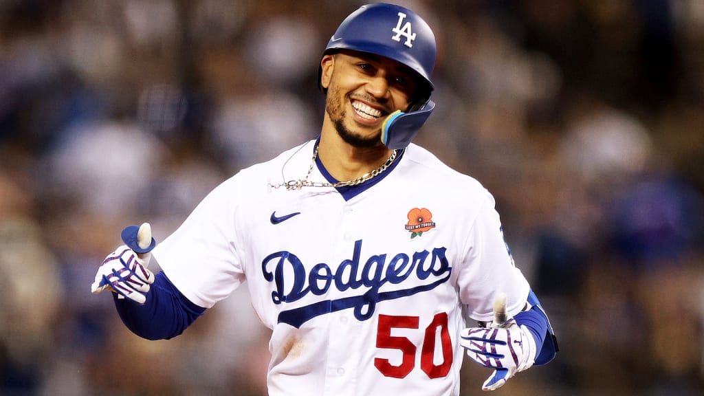 Mookie Betts regresa hoy al lineup de Dodgers