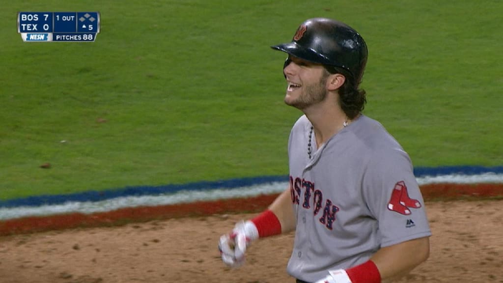 Benintendi settles in with the Red Sox