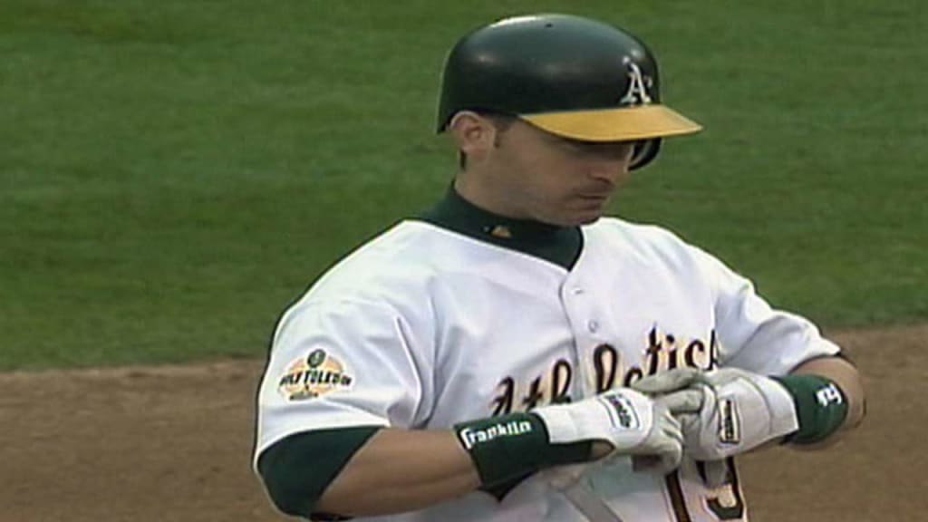 Scutaro's bases-clearing double