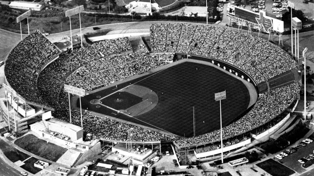 MLB Cathedrals on X: The #Rangers played here, Arlington Stadium, for over  twenty years (1972-1993). Globe life Park and Globe Life Field are now  located just out of frame, to the right