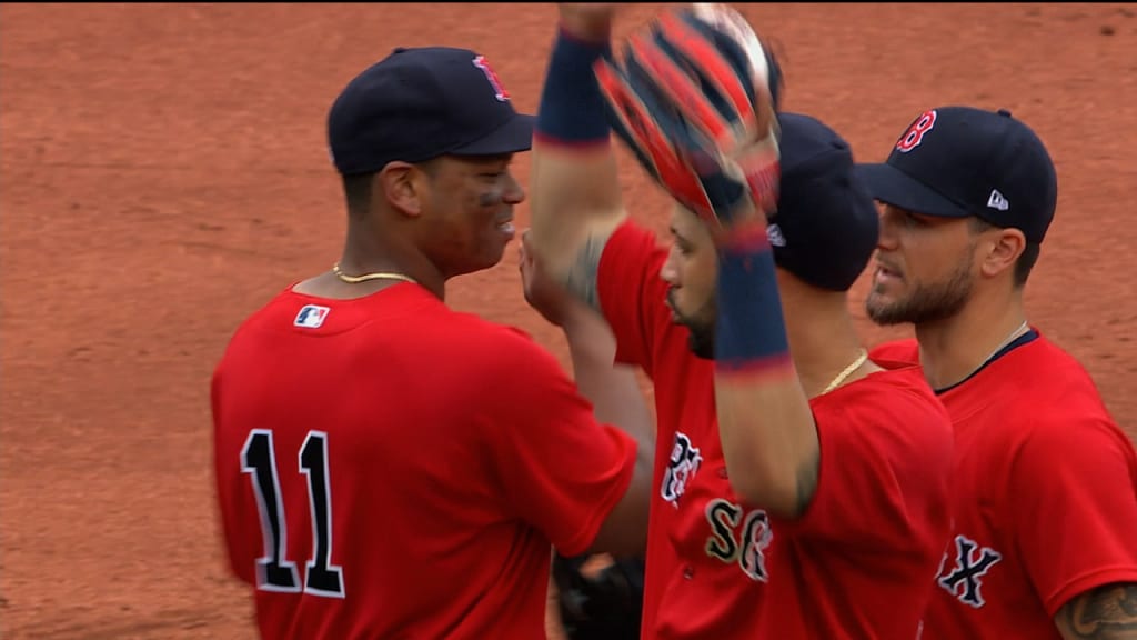 Red Sox sweep Orioles to close homestand at Fenway