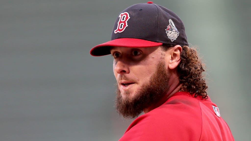 Former Red Sox World Series champ Jarrod Saltalamacchia retires