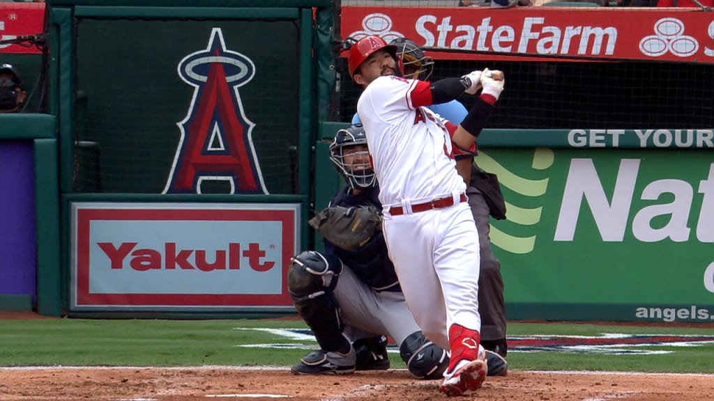 Los Angeles Angels: Kurt Suzuki re-signed to one-year contract