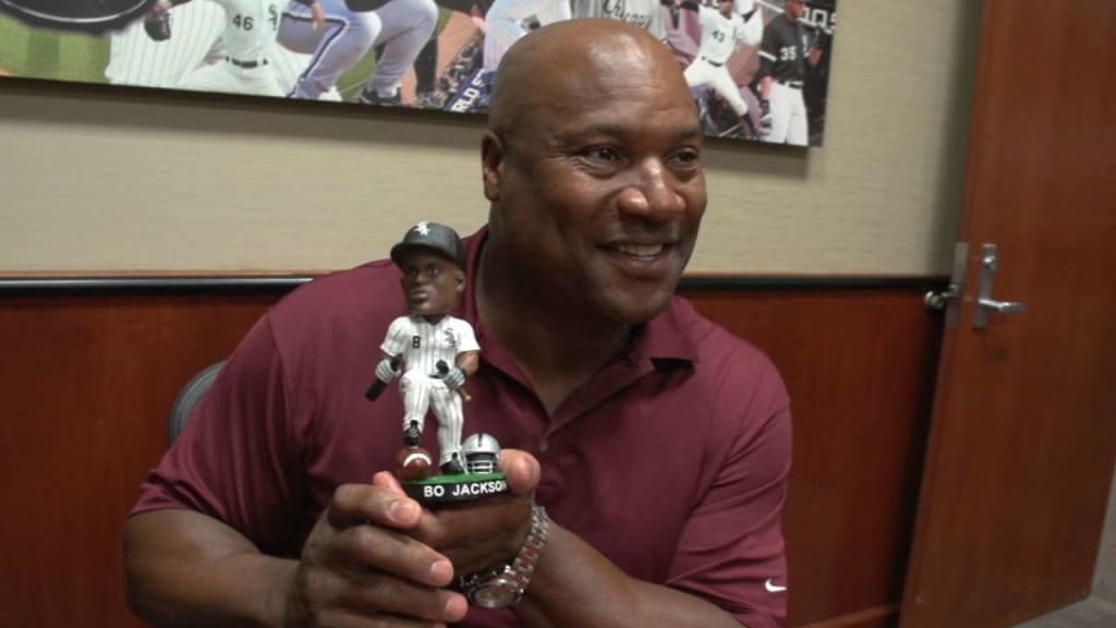 White Sox Are Selling Bat-Snapping Bo Jackson Bobbleheads - CBS Chicago