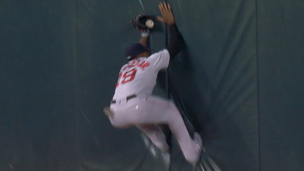 Bradley Jr.'s outstanding catch