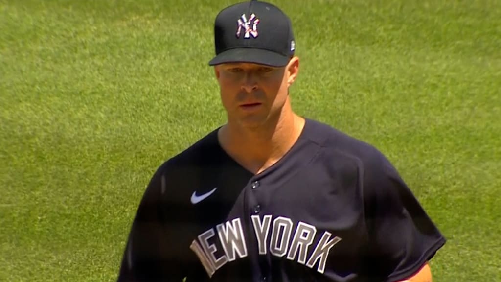 How does the suspended Yankees season affect Brett Gardner