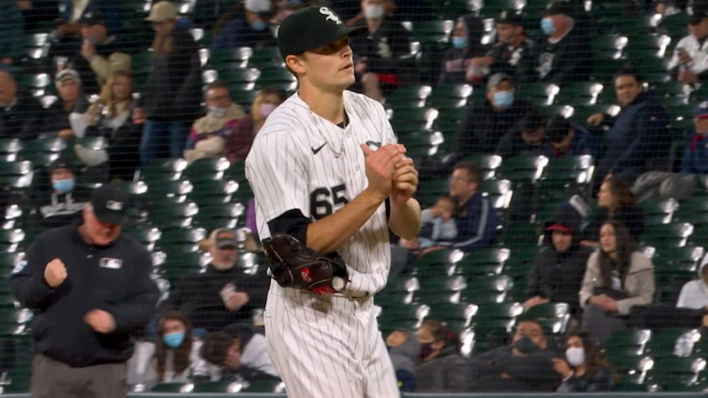 Keuchel all smiles after strong outing in Sox's win over Orioles