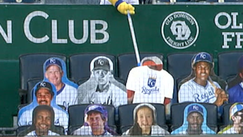 MLB fans confused as Marlins Man attends Diamondbacks-Brewers