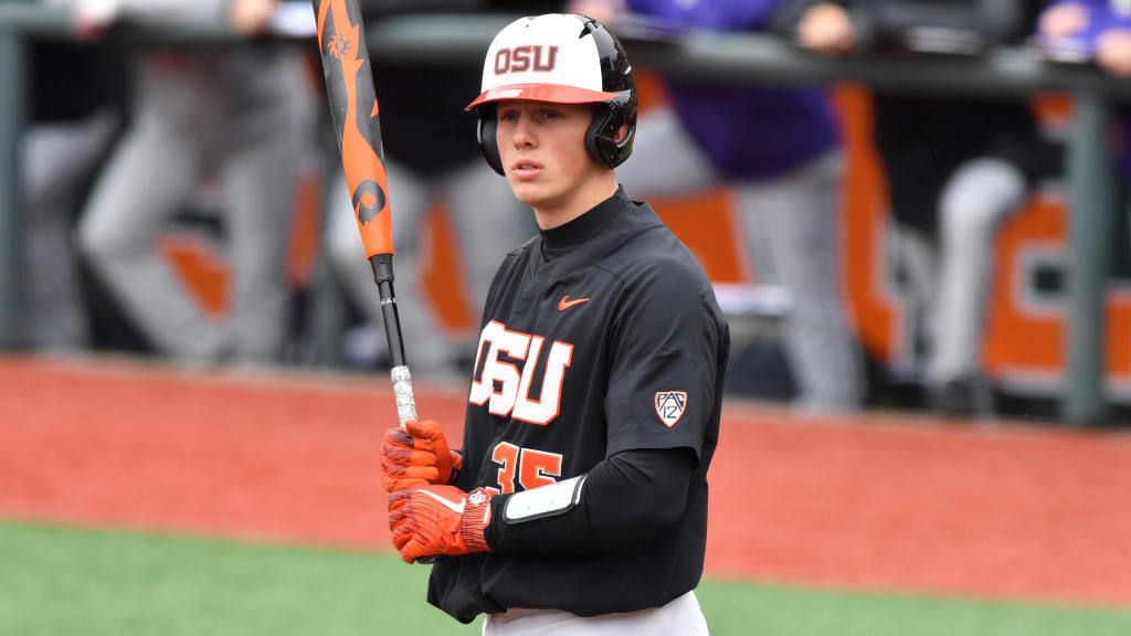 Oregon State's Adley Rutschman returns to Pacific Northwest, leads