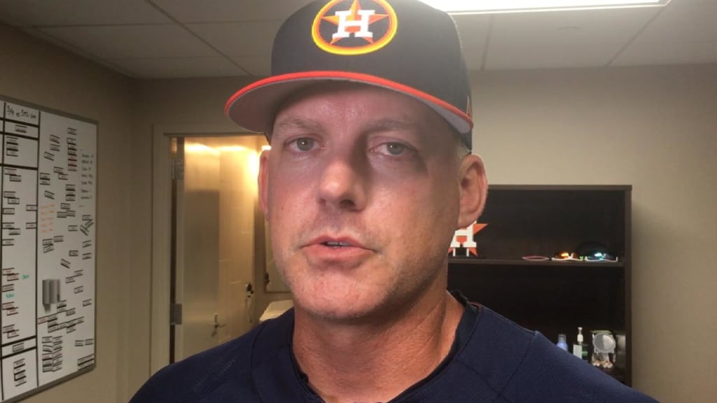 Deep roster offers Astros manager A.J. Hinch plenty of options