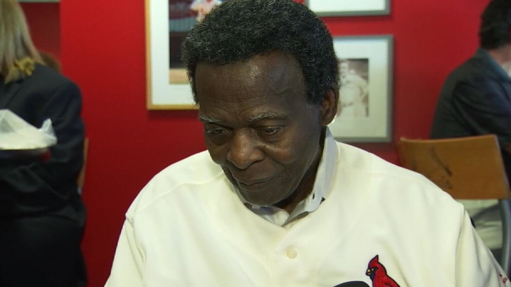 Bob Gibson Dead at 84 After Cancer Battle, STL Cardinals Legend