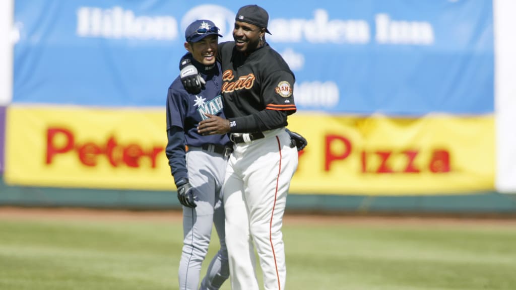 Photo: Terrified Ichiro Suzuki Celebrating Yankees