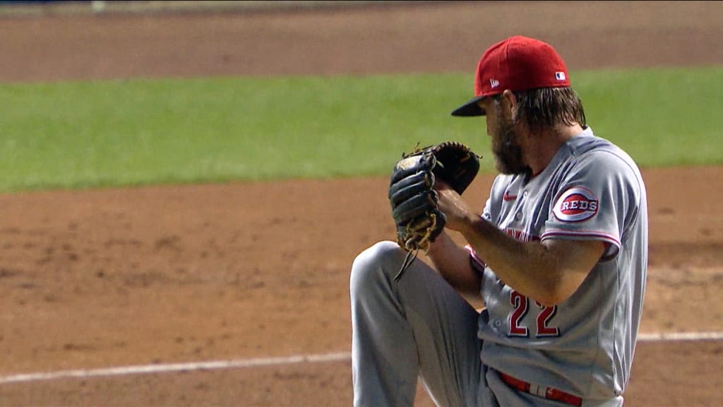Wade Miley to the Cubs