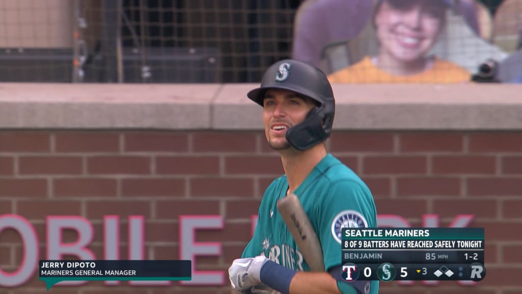 THAT'S MY MANAGER! : r/Mariners