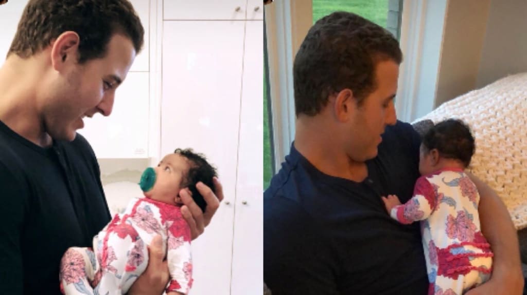 Anthony Rizzo spent some time with Dexter and Aliya Fowler's