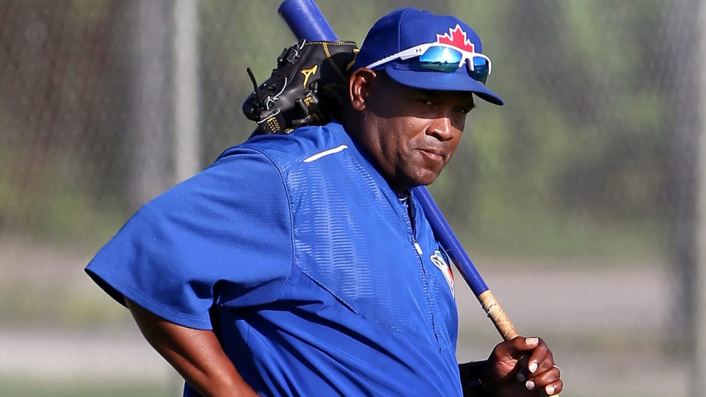 Blue Jays coach Tim Raines makes Hall of Fame