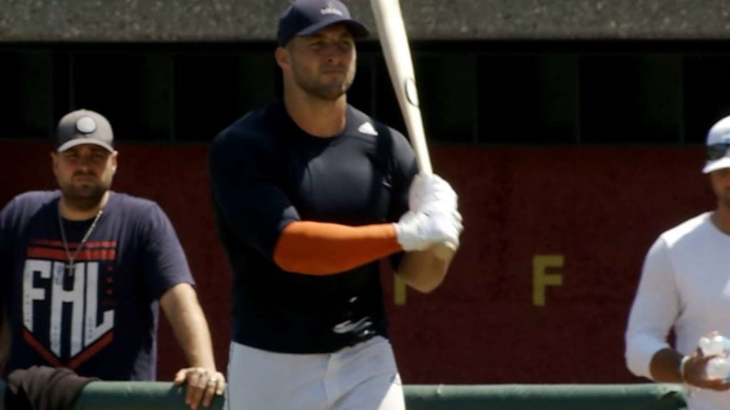 Baseball scouts on Tim Tebow range from 'waste of time' to 'better than I  expected'