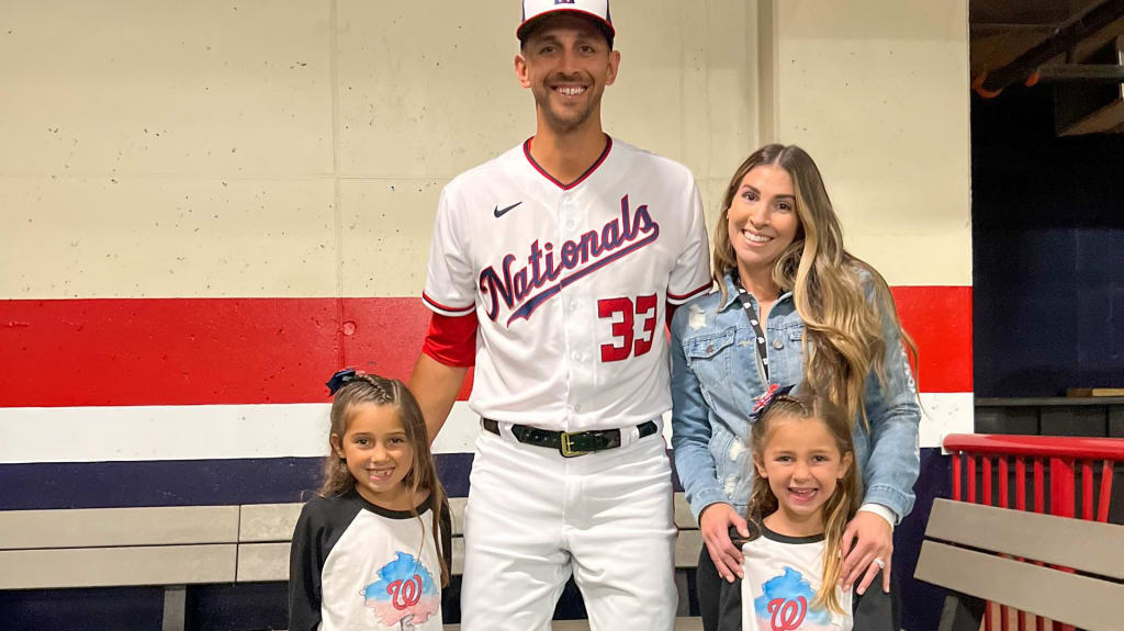 Steve Cishek turns dad shoes into cleats for Father's Day