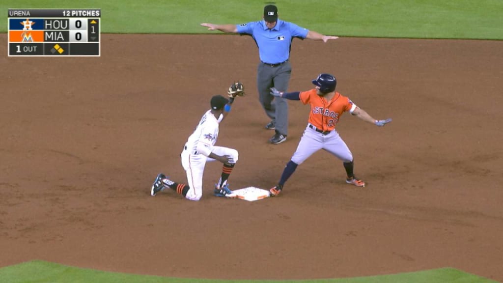 McCullers not shy throwing the curve