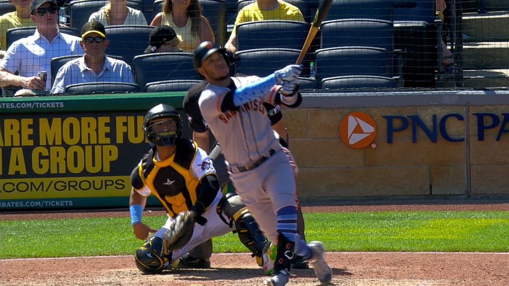 Thairo Estrada's game-tying homer