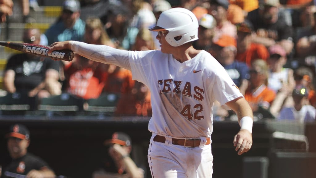 Kacy Clemens (305/.414/.532, 12 HRs and 49 RBIs) was the University of Texas' offensive MVP in '17.