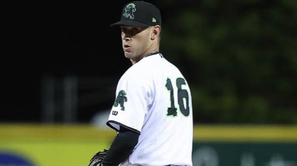 Chicago Cubs' top pick makes early impact with Eugene Emeralds, Baseball