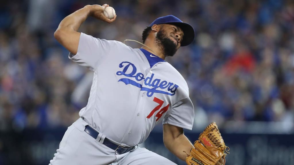 Kenley Jansen snapped a streak of 25 straight successful saves. (Getty)