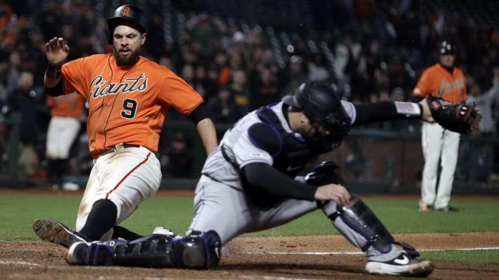 Panik hits game-ending sac-fly, Giants beat Dodgers