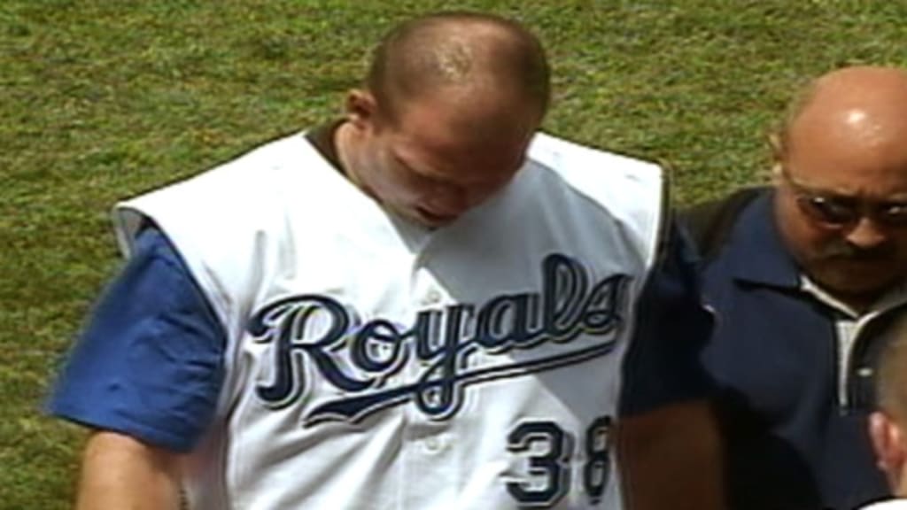 Royals wear Brewers uniforms, 06/12/1977