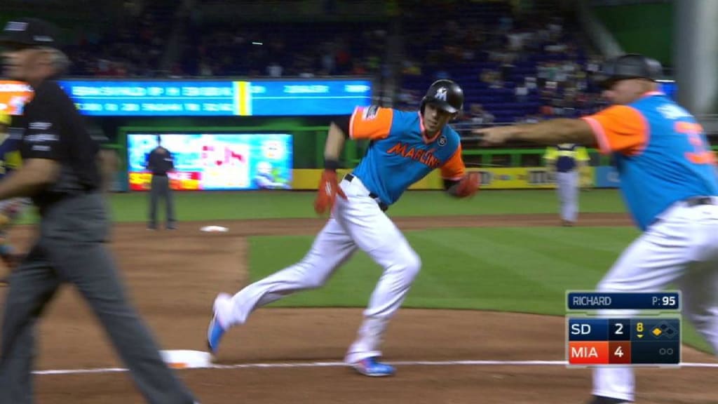 Giancarlo Stanton crushes 50th home run to lead Marlins to sweep