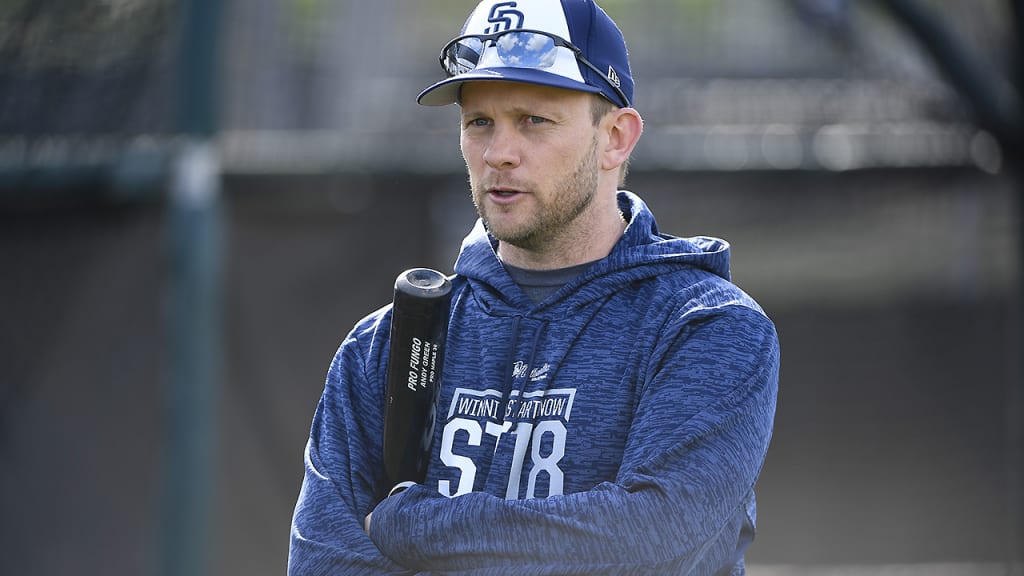 PEORIA,AZ - FEBRUARY 19: San Diego Padres' Manager Andy Green #14 during a spring training workout at the Peoria Sports Complex on Sunday February 19, 2018 in Peoria, Arizona. (Photo by Scott Wachter) *** Local Caption *** Andy Green