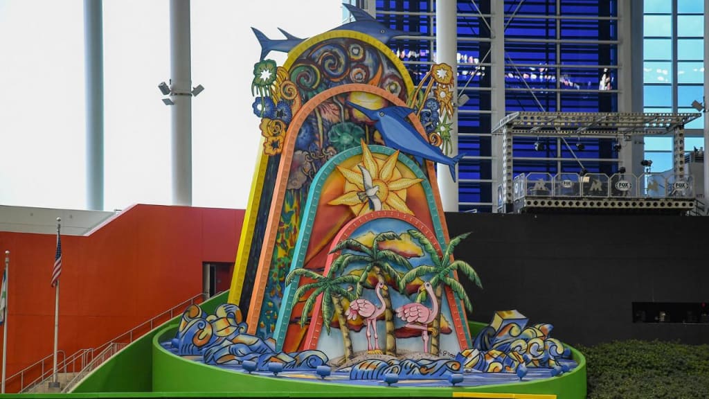 Acercan los muros de los jardines del Marlins Park