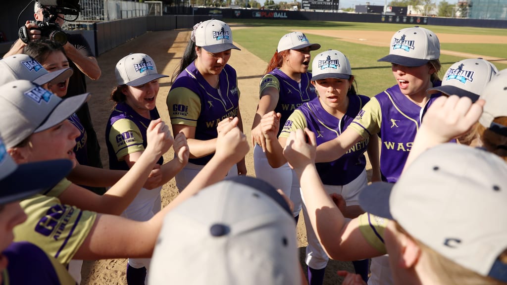 University of Washington team huddle