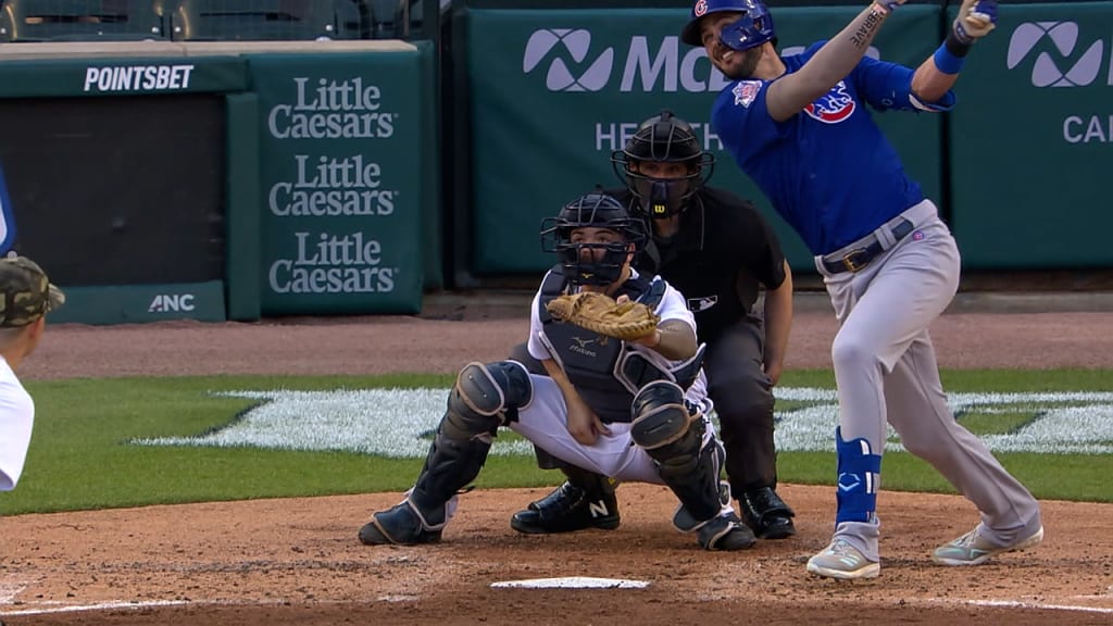 Los Angeles, United States. 17th Apr, 2022. Cincinnati Reds Tyler Naquin  (12) during a MLB baseball game against the Los Angeles Dodgers, Sunday,  Apr. 17, 2022, in Los Angeles. The Dodgers defeated