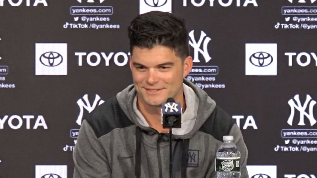 Andrew Benintendi introduced by Yankees