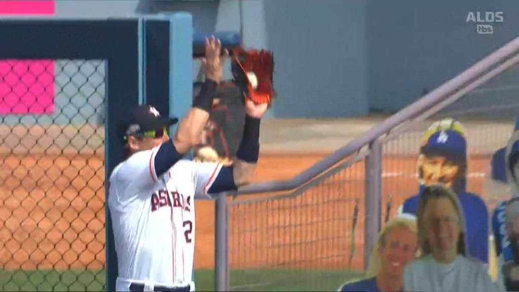 Josh Reddick's phenomenal grab 