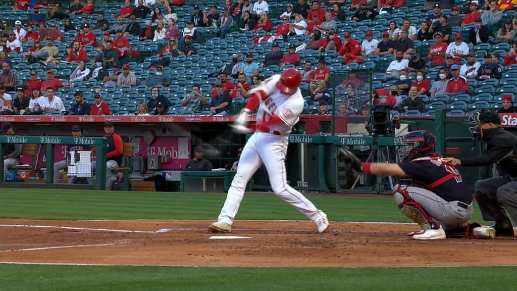 Ohtani's 2-out, 2-run HR in 9th sends Angels over Red Sox 6-5