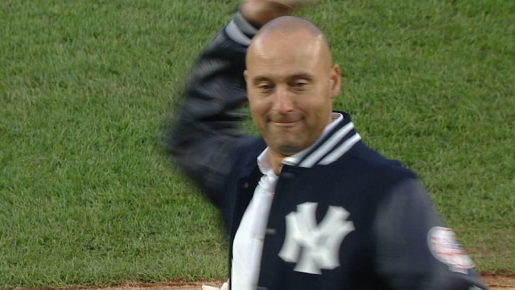 Yankees retire Derek Jeter's No. 2